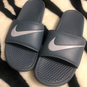 Nike slides